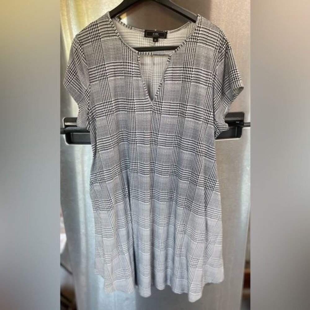 SHORT SLEEVE COVERUP women 2X dress VIBE SPORTSWEAR BLACK&WHITE ,A-Line Dress